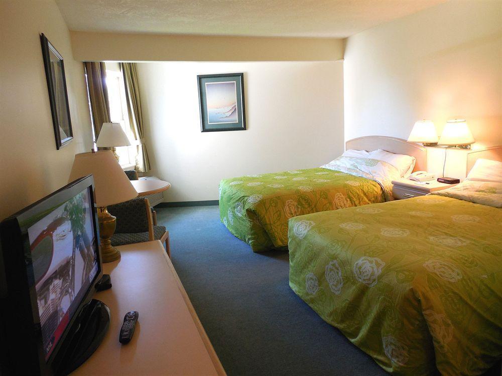 Coast Parksville Hotel Zewnętrze zdjęcie