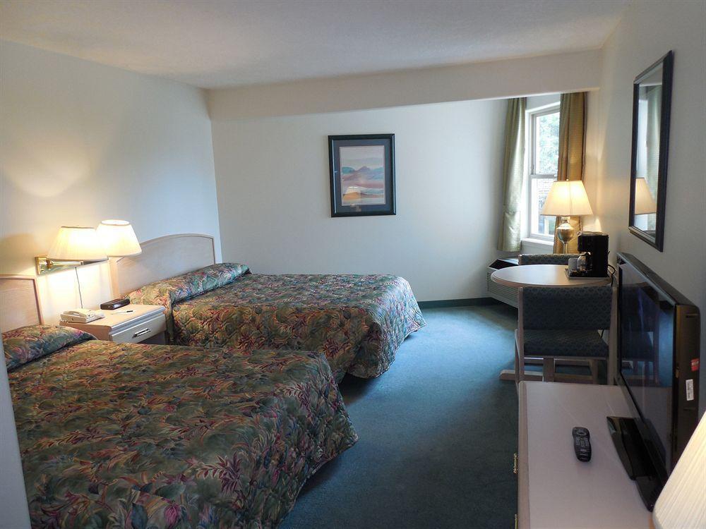 Coast Parksville Hotel Zewnętrze zdjęcie