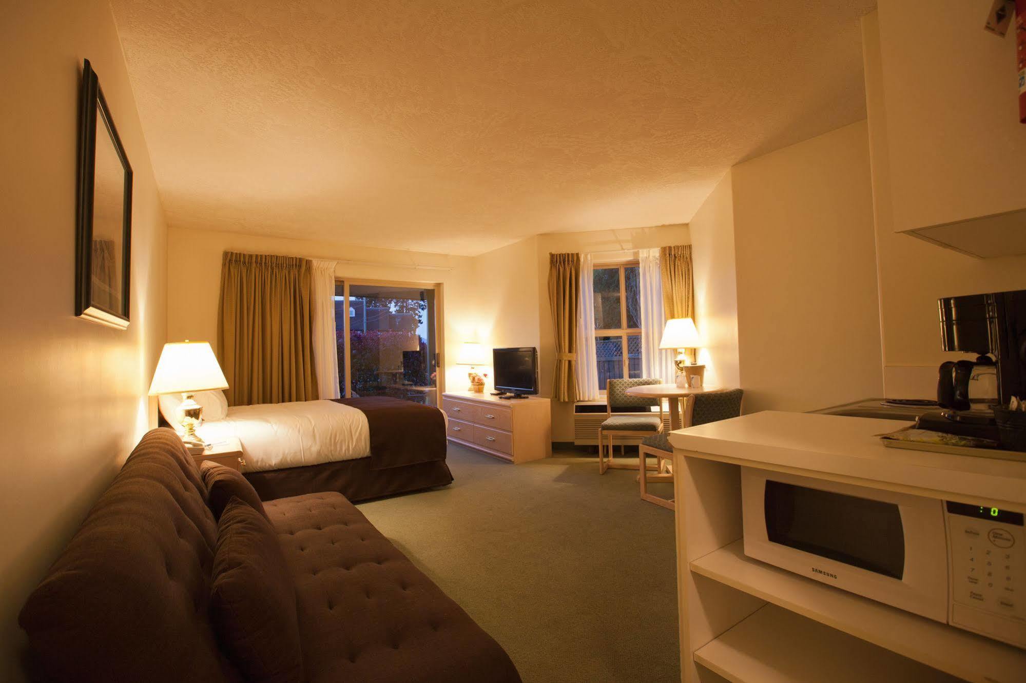 Coast Parksville Hotel Zewnętrze zdjęcie